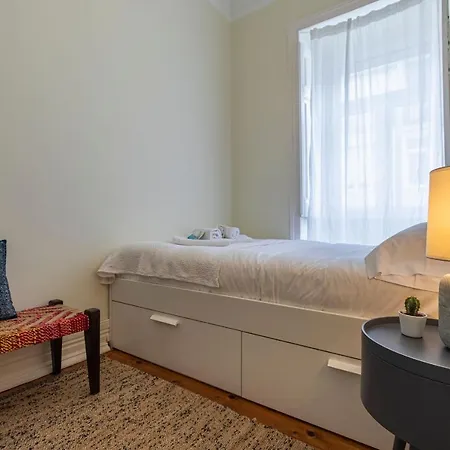 Lovelystay - Bright&peaceful 2bdr In Estrela Lejlighed